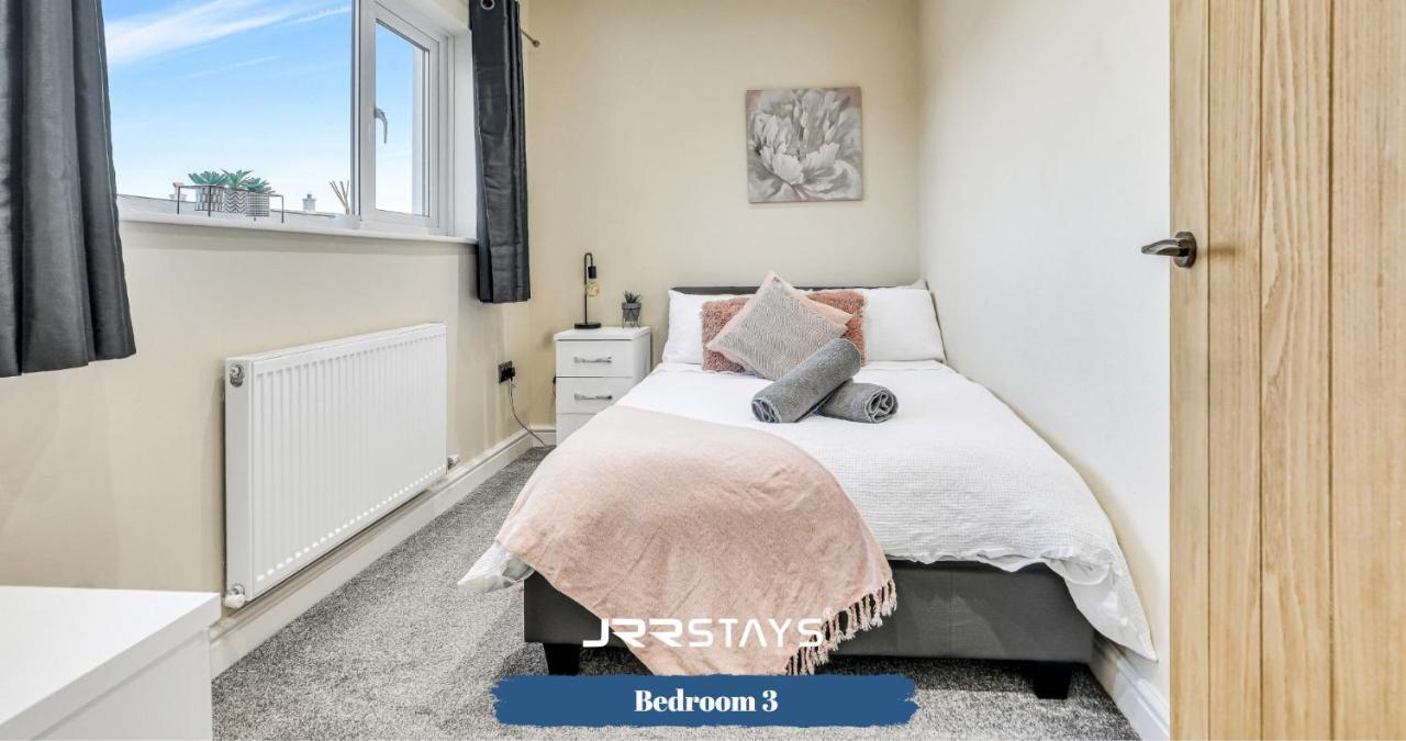 Cockermouth - 3 Bedroom, Sleeps 10 Garden - Jrr Stays Екстериор снимка
