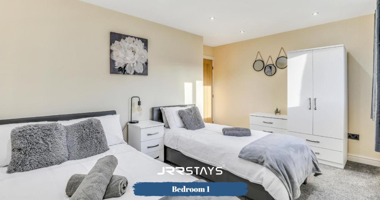 Cockermouth - 3 Bedroom, Sleeps 10 Garden - Jrr Stays Екстериор снимка